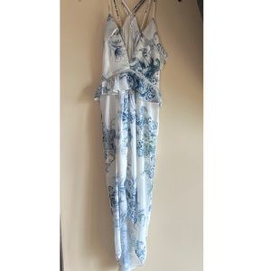 L’Atiste size small dress, Floral pattern, adjustable straps